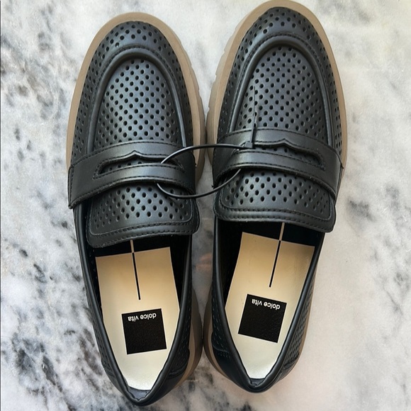 Dolce Vita Black Easley Perforated Lug Loafers | 8 - Picture 4 of 6